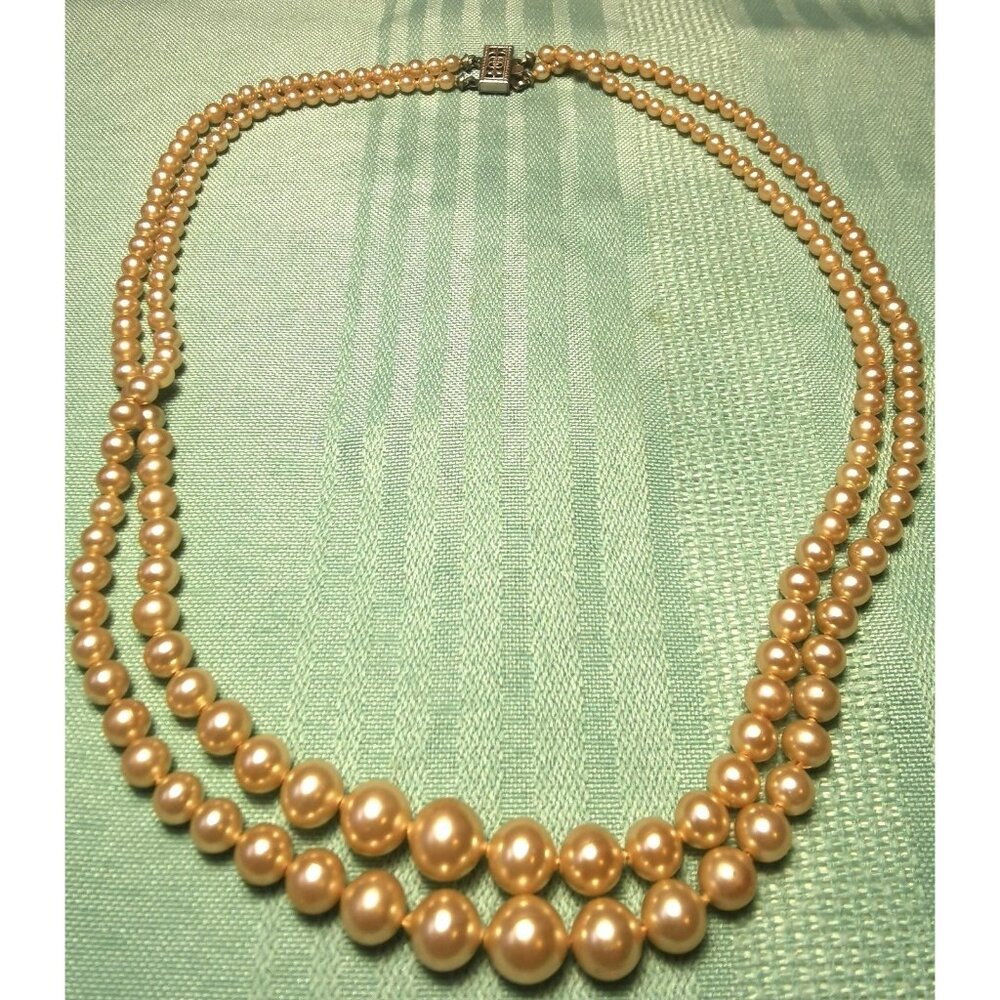 Double Strand Faux Graduated Pearl Necklace 16.75" Rosé Pink 1950s Choker